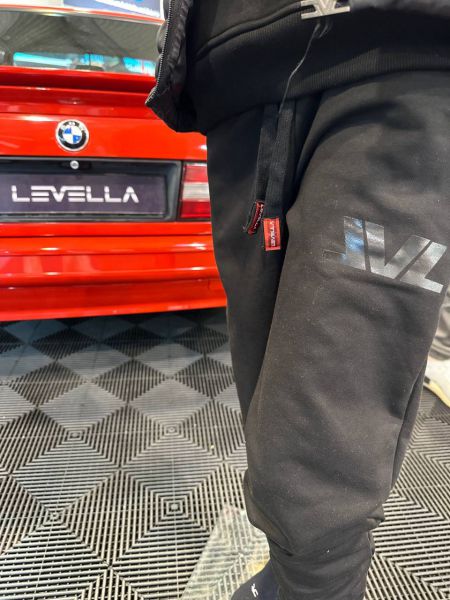 Levella Jogging Sweatpants | BLACK in BLACK