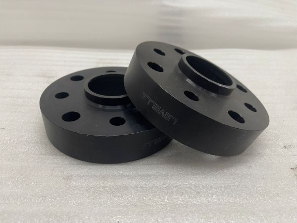 SCC Spurverbreiterung Distanzscheiben 30mm (60mm/Achse) Lk 5x112 4x100 NLB 57,1 gebraucht