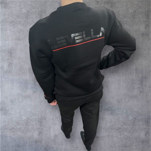 LEVELLA Black Black Paket | Winterschlussverkauf Levella Sweater & Jogging Sweatpants