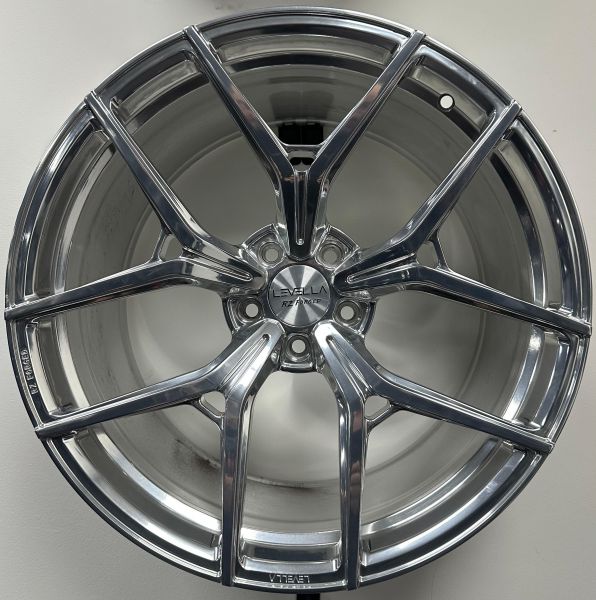 LEVELLA Wheels | RZ8 | VA: 9,5Jx22 ET20 & HA: 11Jx22 ET35 | 5x120 | Poliert Tesla Model S Plaid